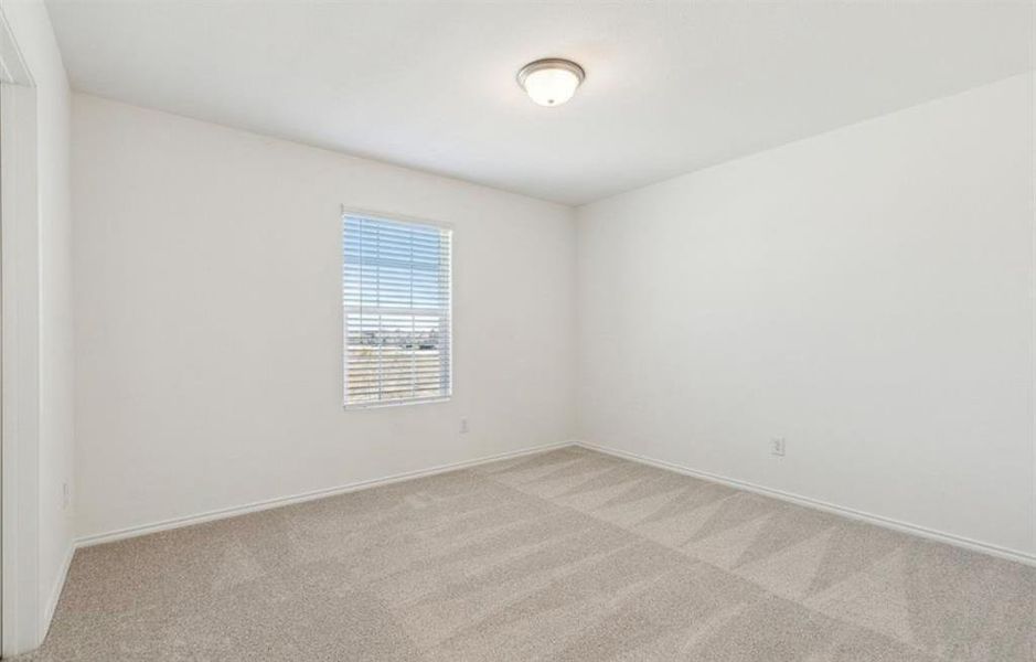 Spacious, unfurnished interior of a new home in Verandah, Royse City (Image 15). Spacious, unfurnished interior of a new home in Verandah, Royse City (Image 15).
