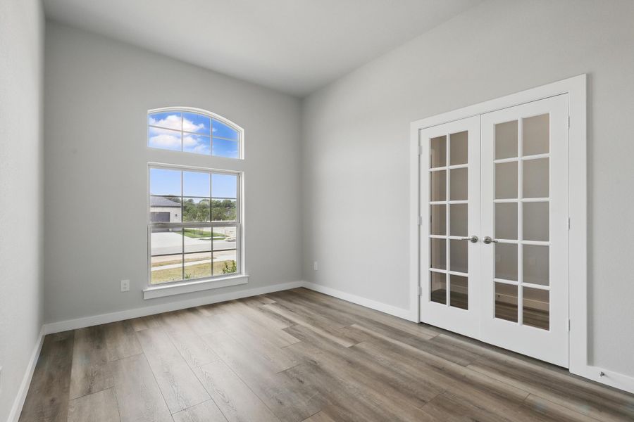 Representative unfurnished interior of a home built from the McKinley I by Cheldan Homes in Horizons at Bankston Estates, Venus (Image 24).