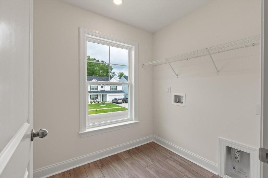 Spacious, unfurnished interior of a new home in Parker's Preserve, Ridgeville (Image 23).