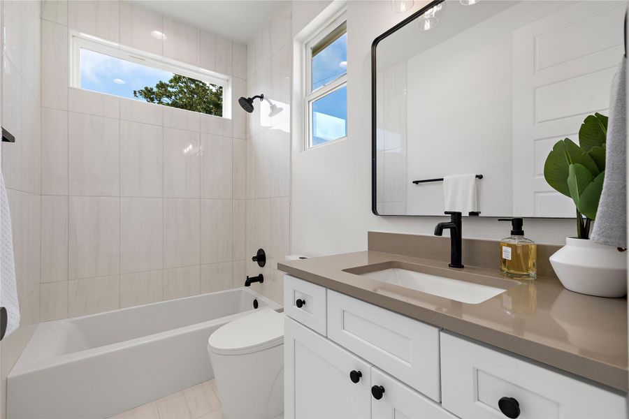 Ensuite bath Ensuite bath