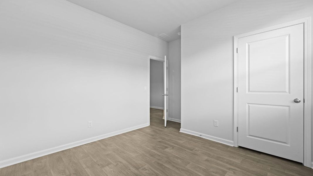Spacious, unfurnished interior of a new home in The Ranch, Holly Hill (Image 25).
