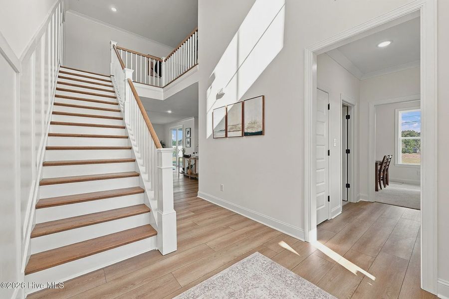 Spacious, unfurnished interior of a new home in Dixon Grove, Grimesland (Image 23).