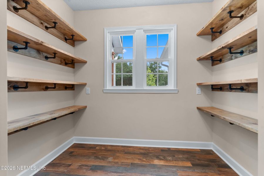 Image 44 of a home in .
