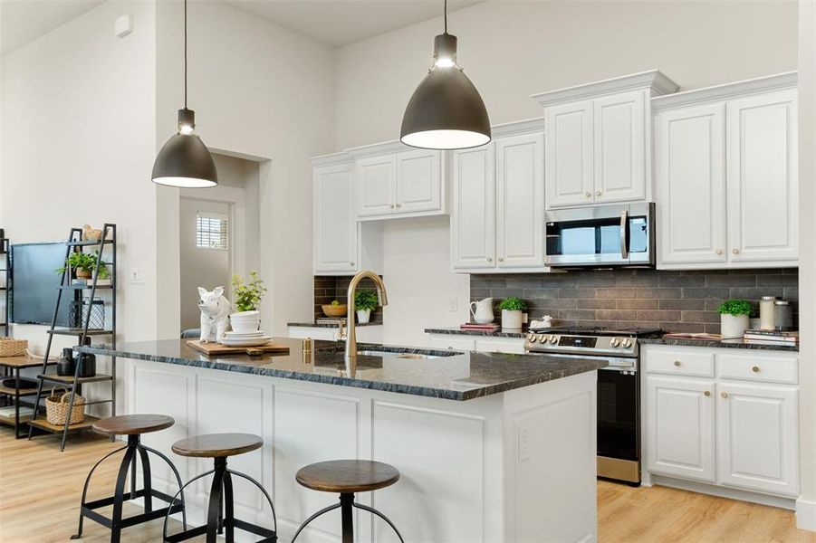 Furnished interior view inside a new home in Woodbridge, Wylie (Image 13).