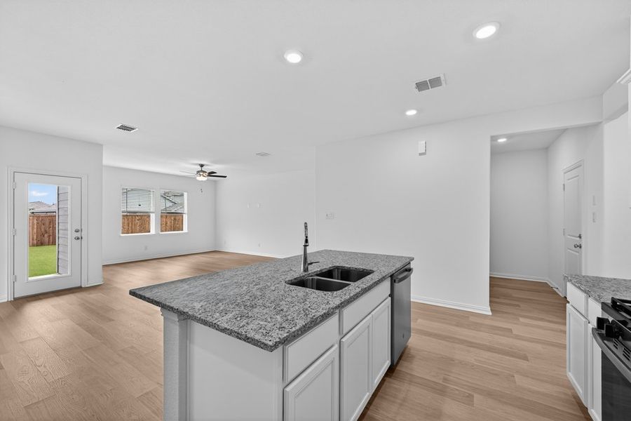 Furnished interior view inside a new home in River Ridge, Crandall (Image 8).