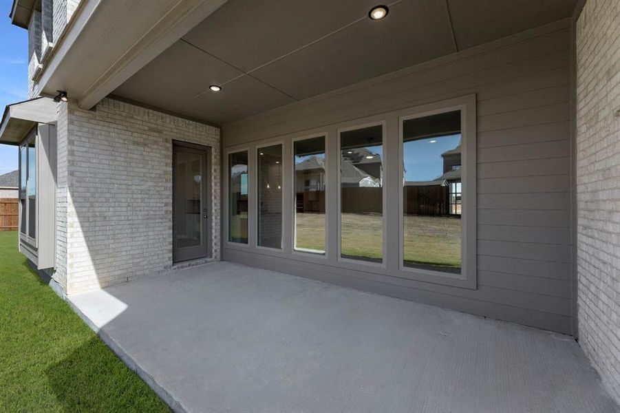 4617 Nomad-Patio-1 4617 Nomad-Patio-1