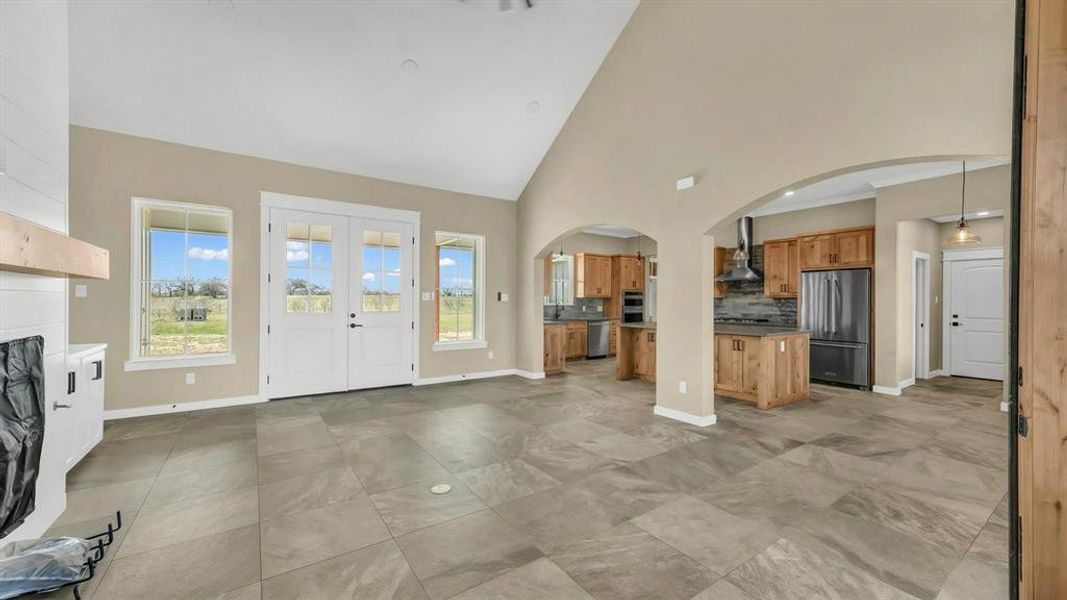 Open living area. Pick your flooring, paint, fixtures, & more!