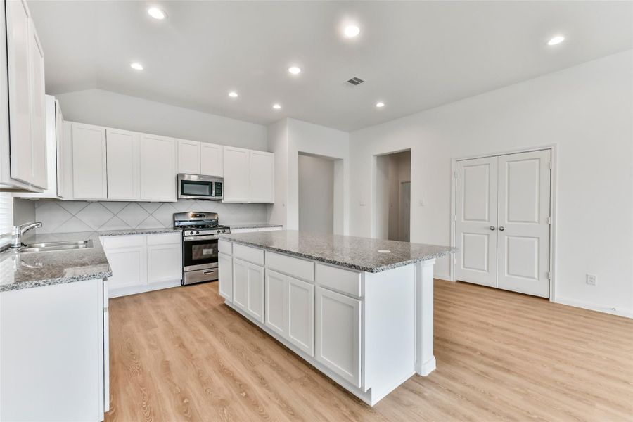 Furnished interior view inside a new home in King Oaks Village, Baytown (Image 7).