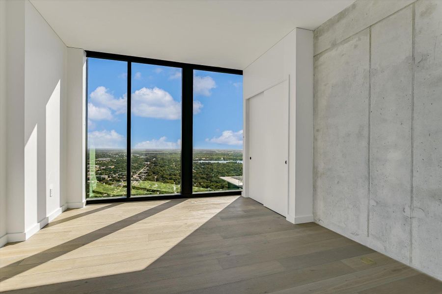 Spacious, unfurnished interior of a new home in , Austin (Image 15).