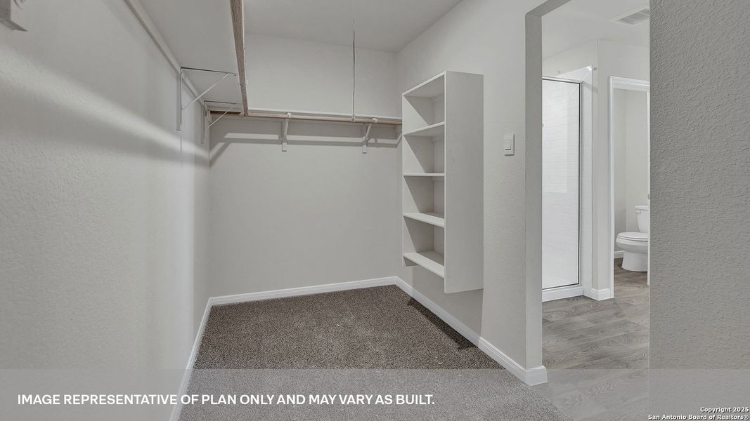 Spacious, unfurnished interior of a new home in Whisper South, San Marcos (Image 15).