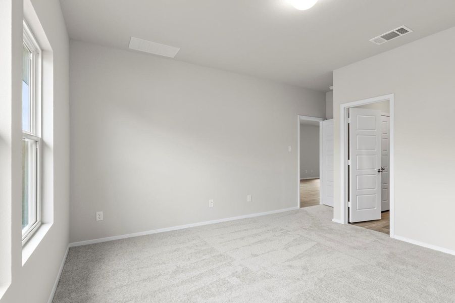 Spacious, unfurnished interior of a new home in Hymeadow, Maxwell (Image 26).