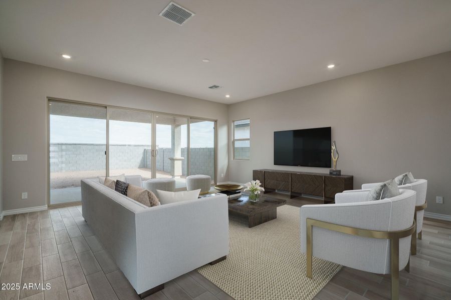 5VS) GREAT ROOM 5VS) GREAT ROOM