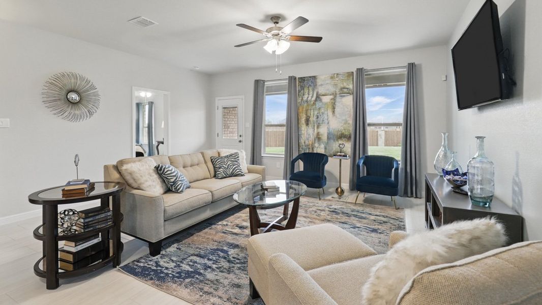 Furnished interior view inside a new home in Vista Park, Decatur (Image 15).