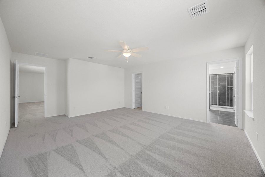 Spacious, unfurnished interior of a new home in Salerno - Heritage Collection, Round Rock (Image 22). Spacious, unfurnished interior of a new home in Salerno - Heritage Collection, Round Rock (Image 22).