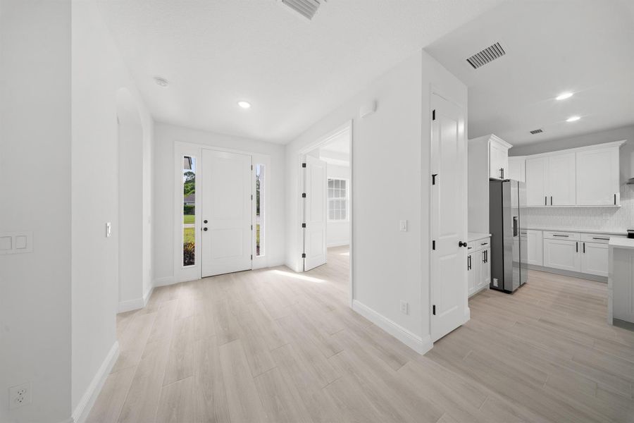 Spacious, unfurnished interior of a new home in , Port St. Lucie (Image 19). Spacious, unfurnished interior of a new home in , Port St. Lucie (Image 19).