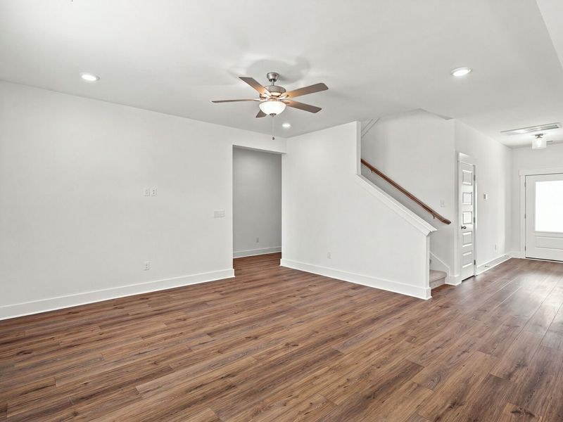 Spacious, unfurnished interior of a new home in Woods Crossing, Gallatin (Image 36). Spacious, unfurnished interior of a new home in Woods Crossing, Gallatin (Image 36).