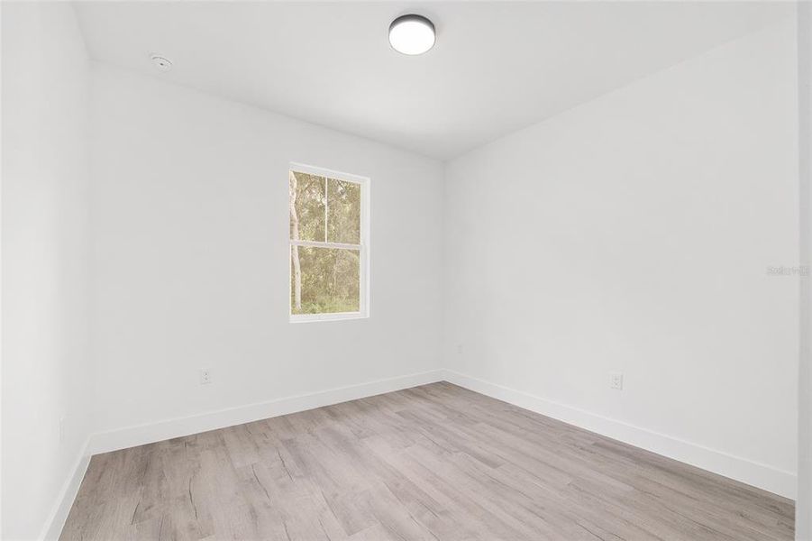 Spacious, unfurnished interior of a new home in , Ocala (Image 47).