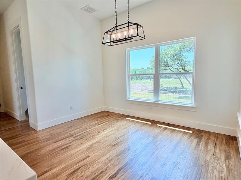Spacious, unfurnished interior of a new home in , Weatherford (Image 34).