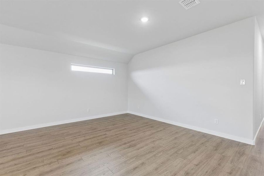 Spacious, unfurnished interior of a new home in Trails of Lavon, Lavon (Image 24). Spacious, unfurnished interior of a new home in Trails of Lavon, Lavon (Image 24).