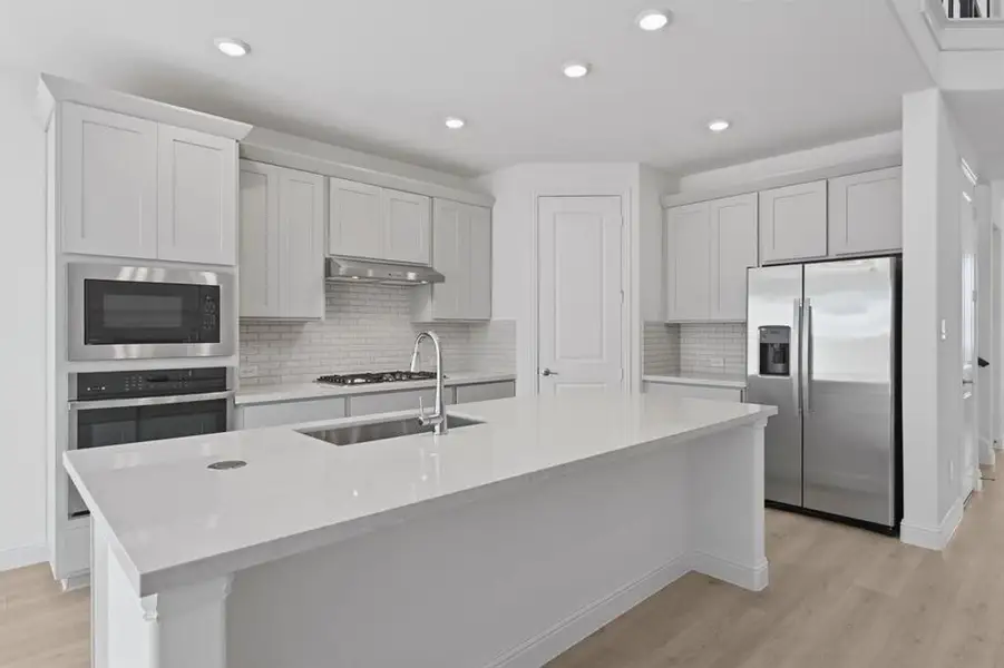 1422 Victory Terrace ~ Ready Now