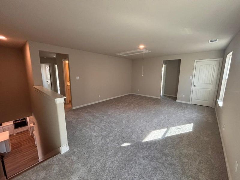 Spacious, unfurnished interior of a new home in Northstar, Haslet (Image 10).