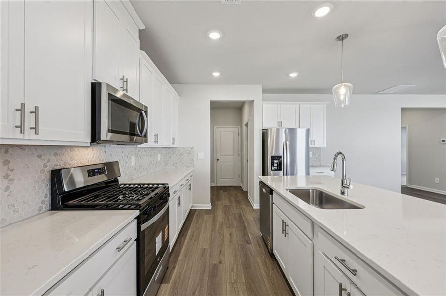 Furnished interior view inside a new home in The Oaks at Dawson, Dawsonville (Image 6). Furnished interior view inside a new home in The Oaks at Dawson, Dawsonville (Image 6).