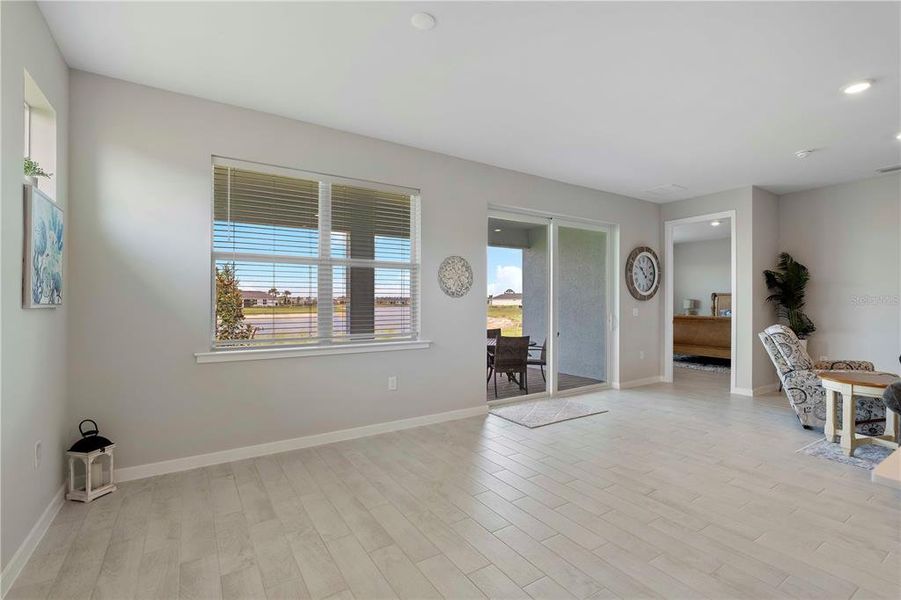 Spacious, unfurnished interior of a new home in Palmetto Landing at Babcock Ranch - Tradition, Punta Gorda (Image 22).