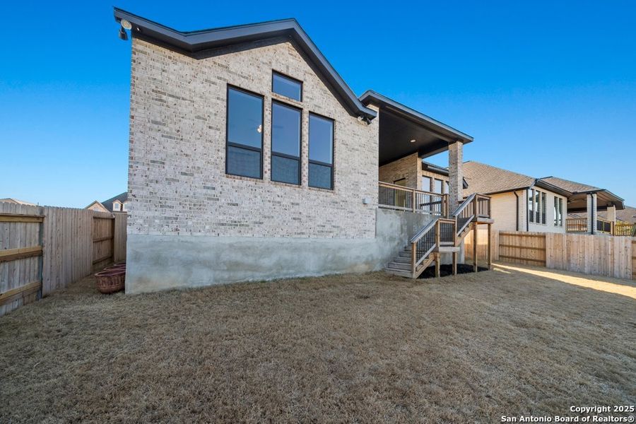 Front exterior of a new home in La Cima 60', San Marcos, TX, highlighting curb appeal (Image 2).