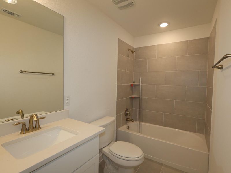 Furnished interior view inside a new home in Edgewood, Leander (Image 6). Furnished interior view inside a new home in Edgewood, Leander (Image 6).