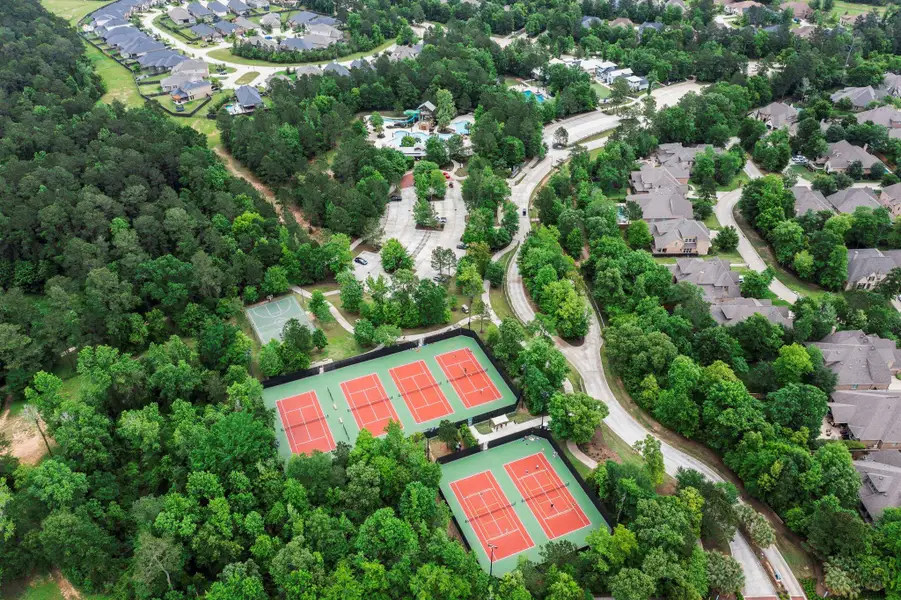 Image 41 of a home in Woodforest 40'.