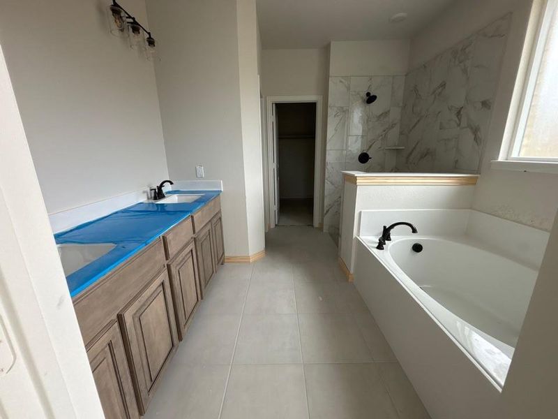 In-progress construction of a new home in Waterford Park, Weatherford, TX (Image 9).