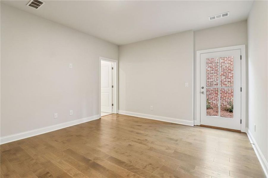 Spacious, unfurnished interior of a new home in Brackley Single Family, Cumming (Image 49). Spacious, unfurnished interior of a new home in Brackley Single Family, Cumming (Image 49).