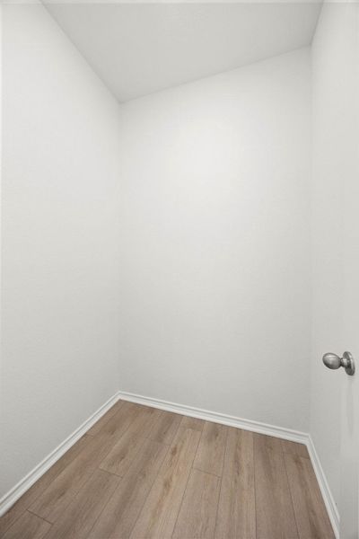 Spacious, unfurnished interior of a new home in Salerno - Classic Collection, Round Rock (Image 16). Spacious, unfurnished interior of a new home in Salerno - Classic Collection, Round Rock (Image 16).