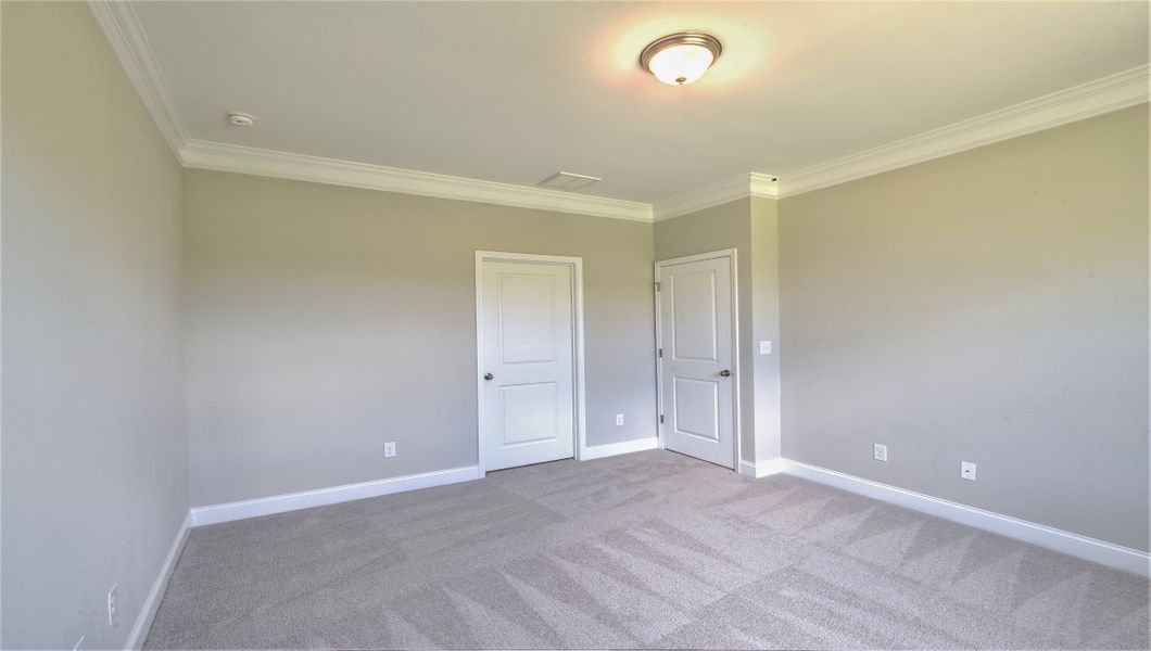 Representative unfurnished interior of a home built from the ARLINGTON DRHe by D.R. Horton in Valley View, Waynesville (Image 27).