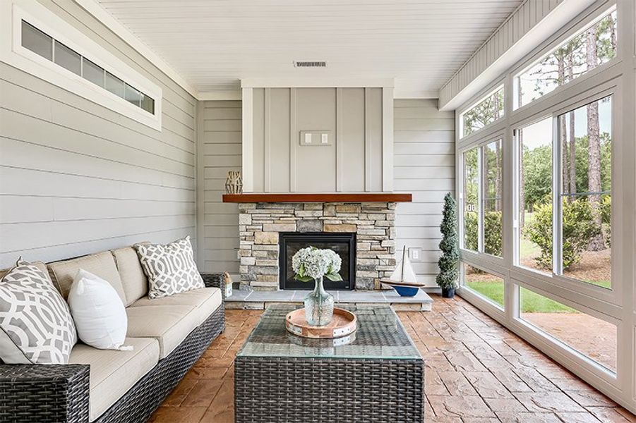 Bar Harbour I, Sunroom