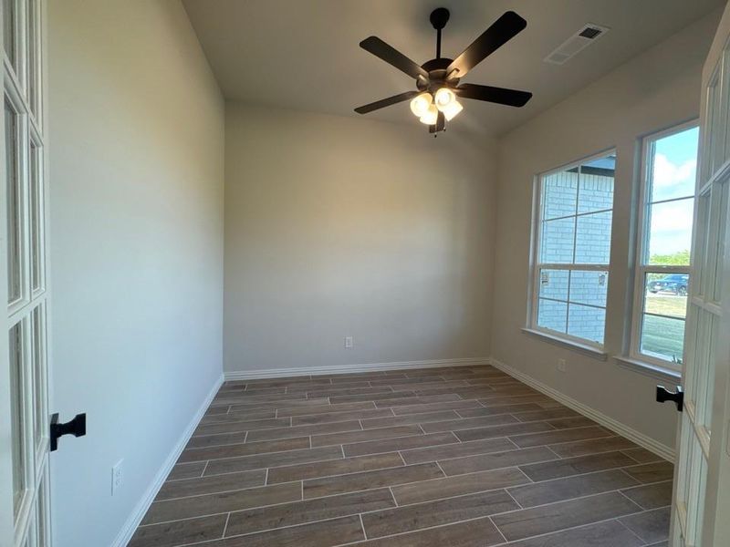 Spacious, unfurnished interior of a new home in Terra Escalante, Blue Ridge (Image 22).