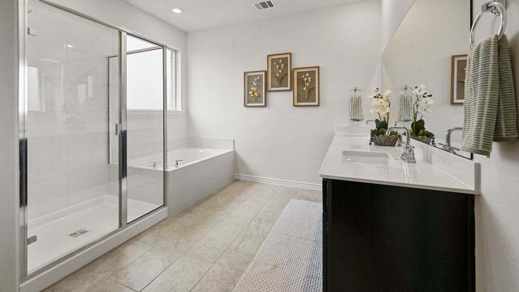 Representative furnished interior of a home built from the Vail by D.R. Horton in Madera, Royse City (Image 45). Representative furnished interior of a home built from the Vail by D.R. Horton in Madera, Royse City (Image 45).