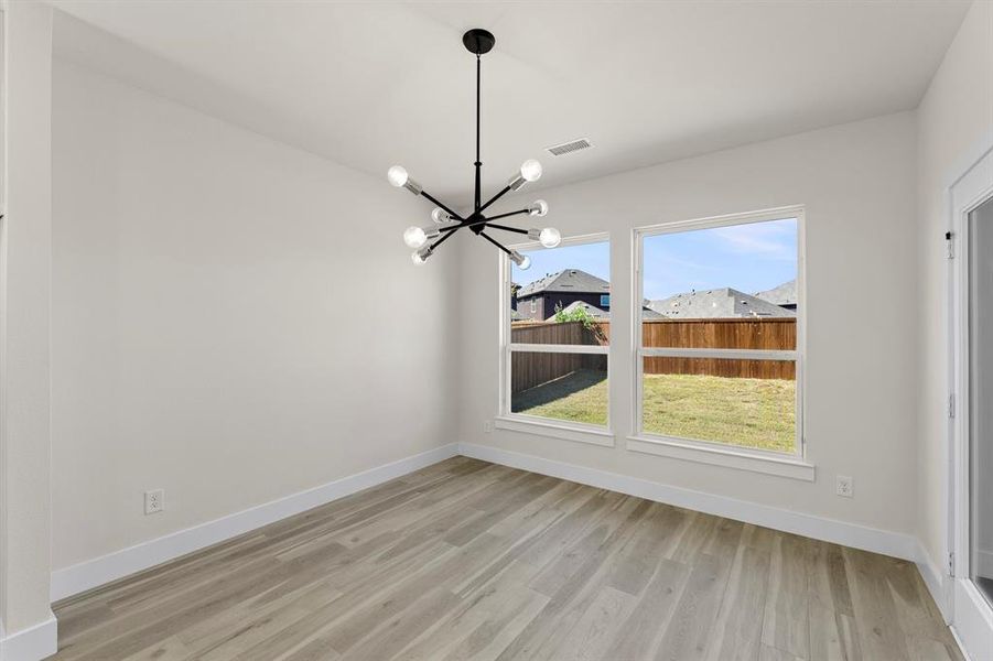 15. 6225 Mulberry - Nook