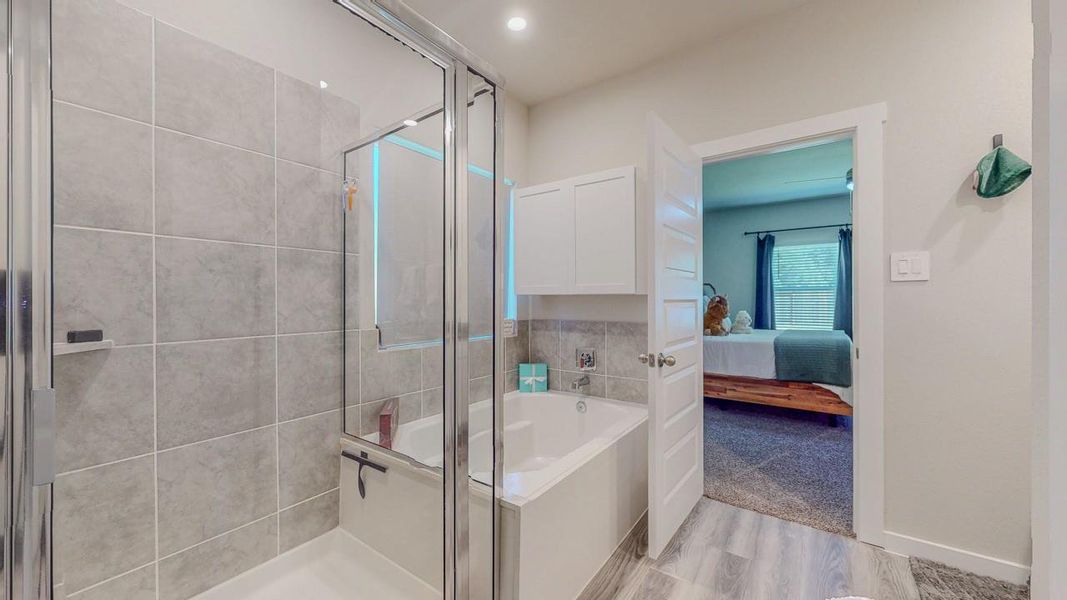 Furnished interior view inside a new home in , Beaumont (Image 23).