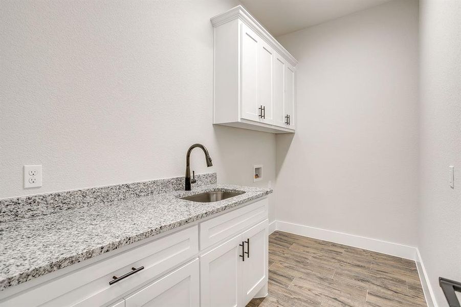 Furnished interior view inside a new home in , Springtown (Image 4).