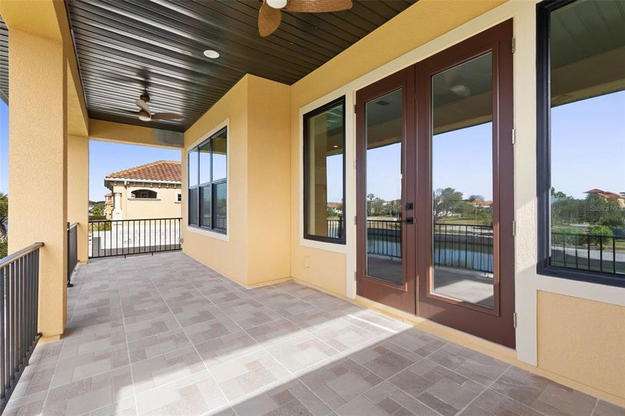 Exterior details and patio area of a home in , Palm Coast (Image 3).