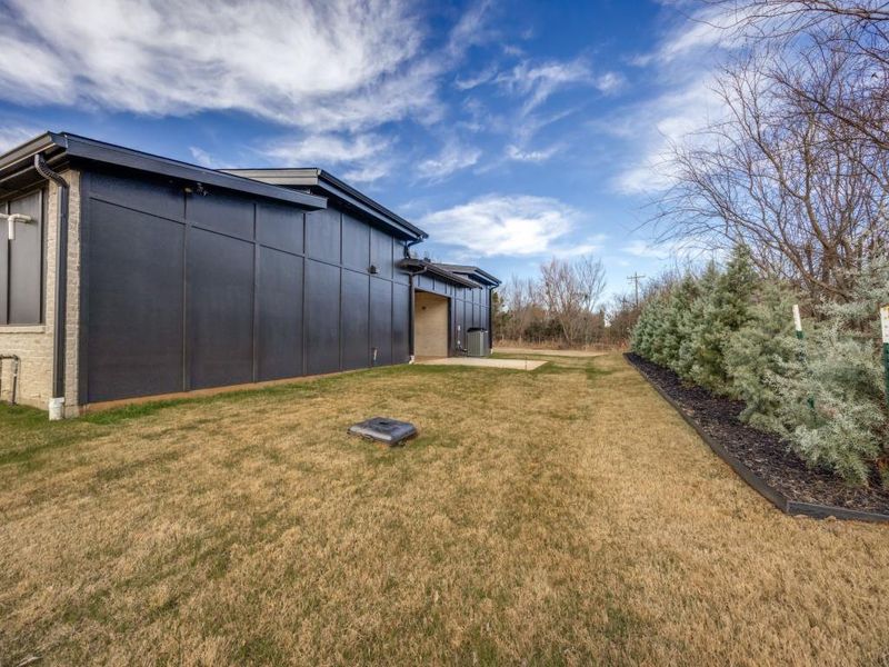 Exterior details and patio area of a home in , Gordonville (Image 3). Exterior details and patio area of a home in , Gordonville (Image 3).