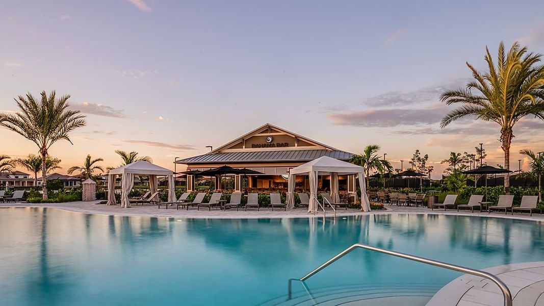 Community amenities in Esplanade at Kingston, Estero (Image 20).
