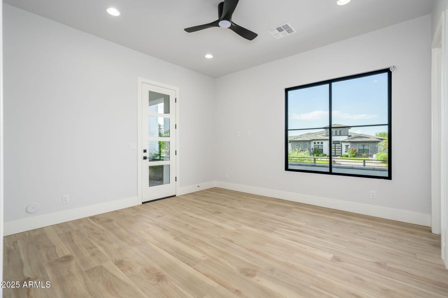 29-web-or-mls-RunawayBay-23