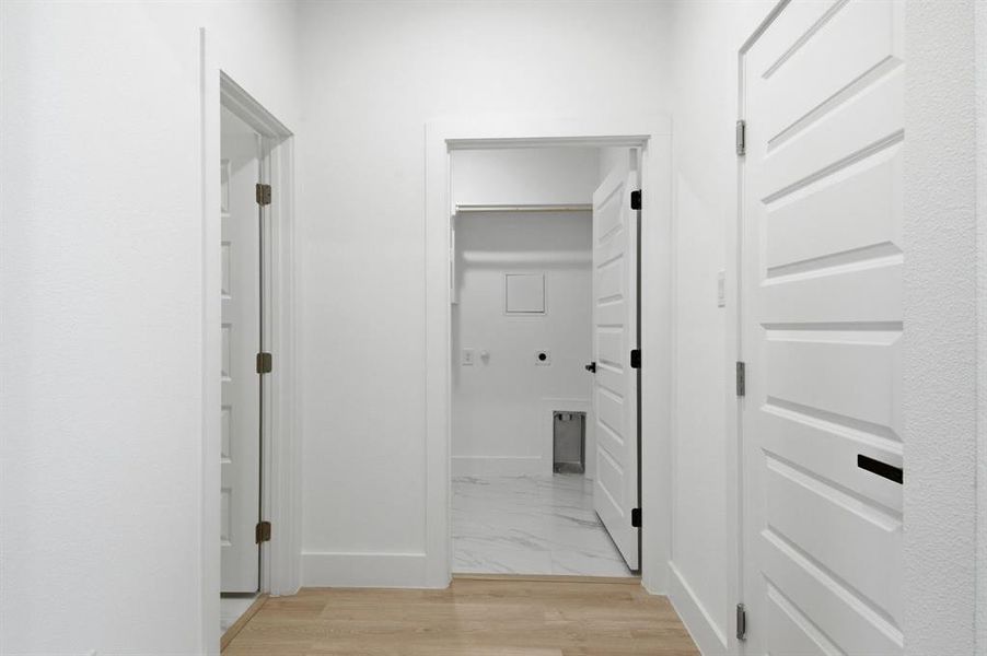 Spacious, unfurnished interior of a new home in , Denison (Image 26).