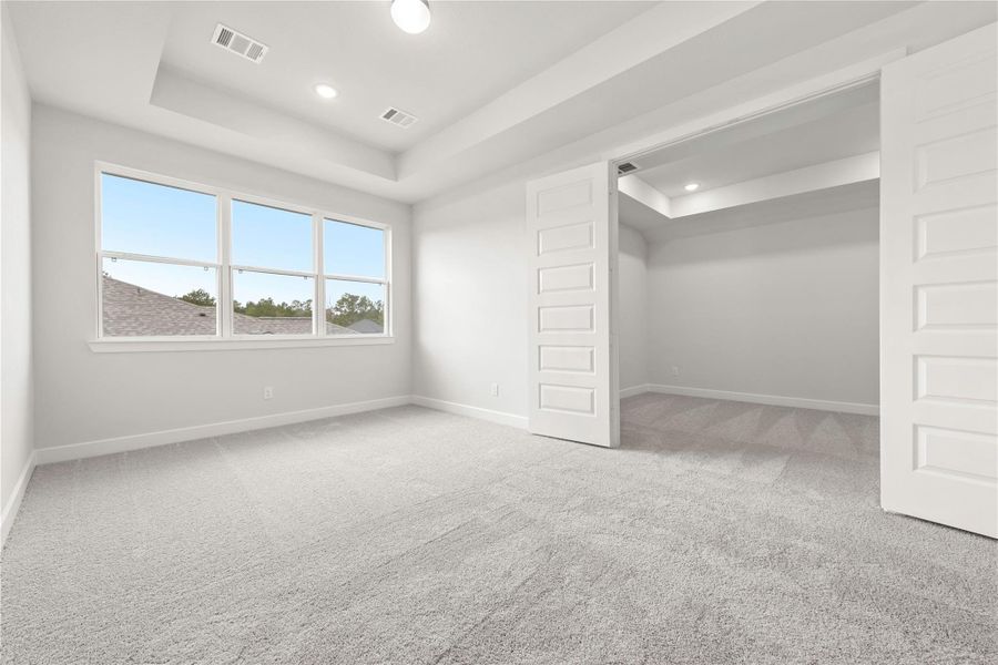 Spacious, unfurnished interior of a new home in Kresston - 65', Montgomery (Image 20).