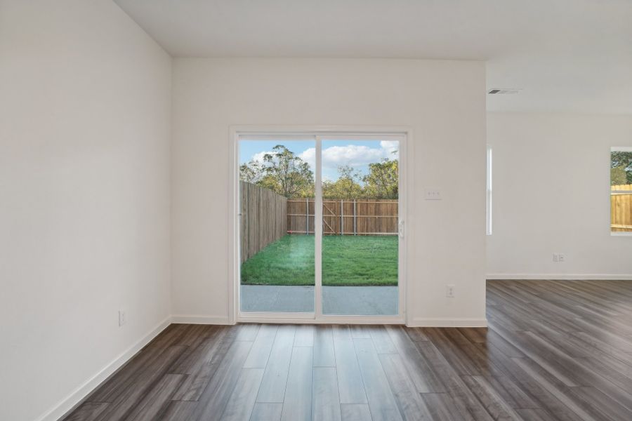Representative unfurnished interior of a home built from the Crescent by Starlight Homes in Broadmoor Village, Cedar Hill (Image 21).