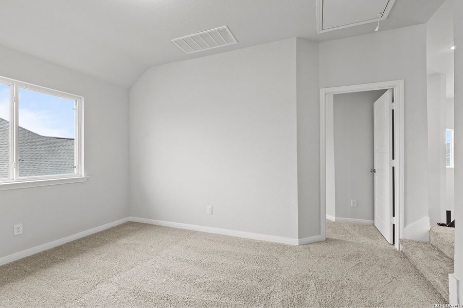 Spacious, unfurnished interior of a new home in Buffalo Crossing, Cibolo (Image 21). Spacious, unfurnished interior of a new home in Buffalo Crossing, Cibolo (Image 21).