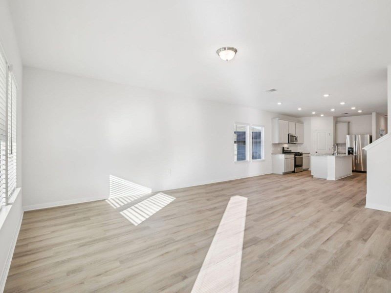 Photo is not of the actual home, but is an inspirational photo of builder’s model home and may depict options, furnishings, and/or decorator features that are not included Photo is not of the actual home, but is an inspirational photo of builder’s model home and may depict options, furnishings, and/or decorator features that are not included