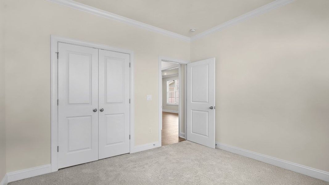 Spacious, unfurnished interior of a new home in Lybrook Village, Advance (Image 16).